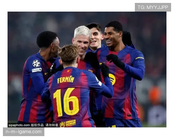 佩德里中场统治力再升级,精妙视野与传球艺术引领球队进攻 佩德里中场统治力再升级,精妙视野与传球艺术引领球队进攻