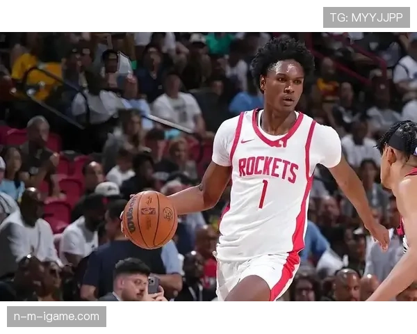 乔丹·汤普森这生活太疯狂了，比赛外买豪车买到停不下来怎么回事？